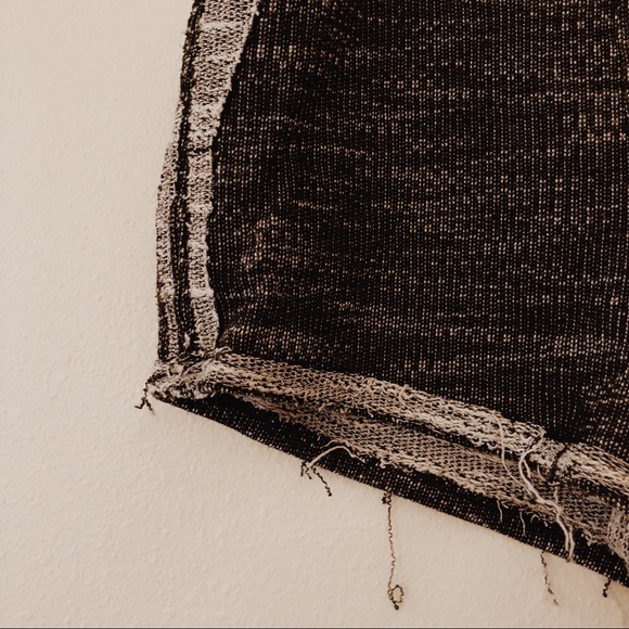 distressed gray shorts - Picture 1 of 4